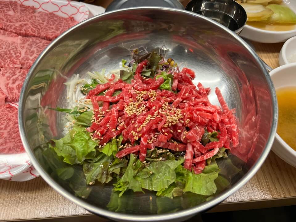 한우-육회-비빔밥-사진