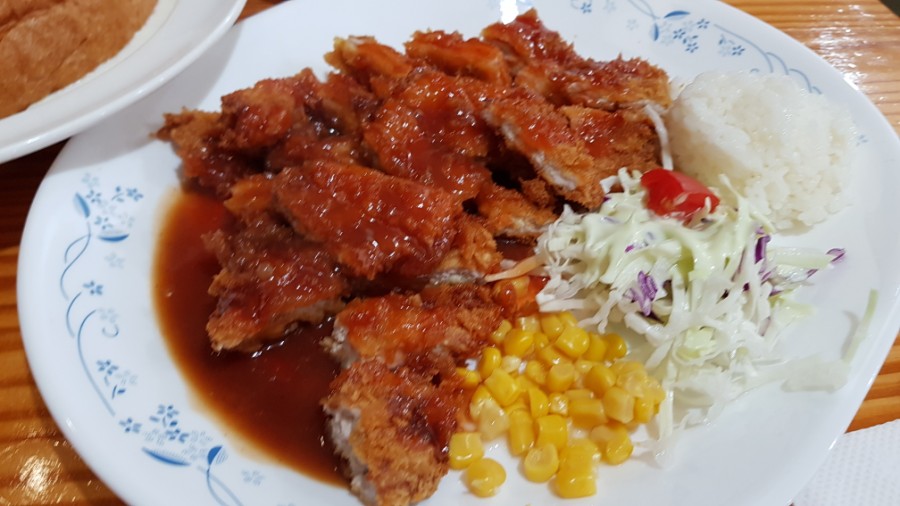토마토돈까스 이미지