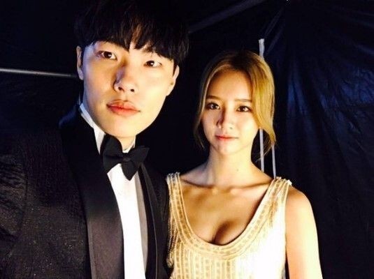  [그날, 오늘]류준열혜리, 열애 인정…백원길, 남대천서 숨진채 발견