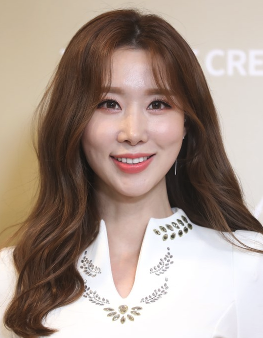  아나운서 진달래 프로필 나이 키 몸매 방송활동 학력 인스타