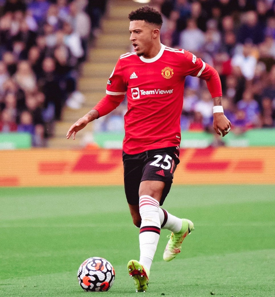 2-4로 패한 맨유 최악의 부진이 계속되는 솔샤르 경질이 대답하며 레스터에게 7