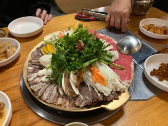 차돌 어복쟁반