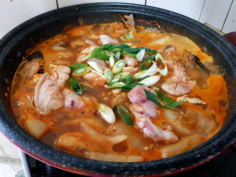 내장-넣고-끓이기