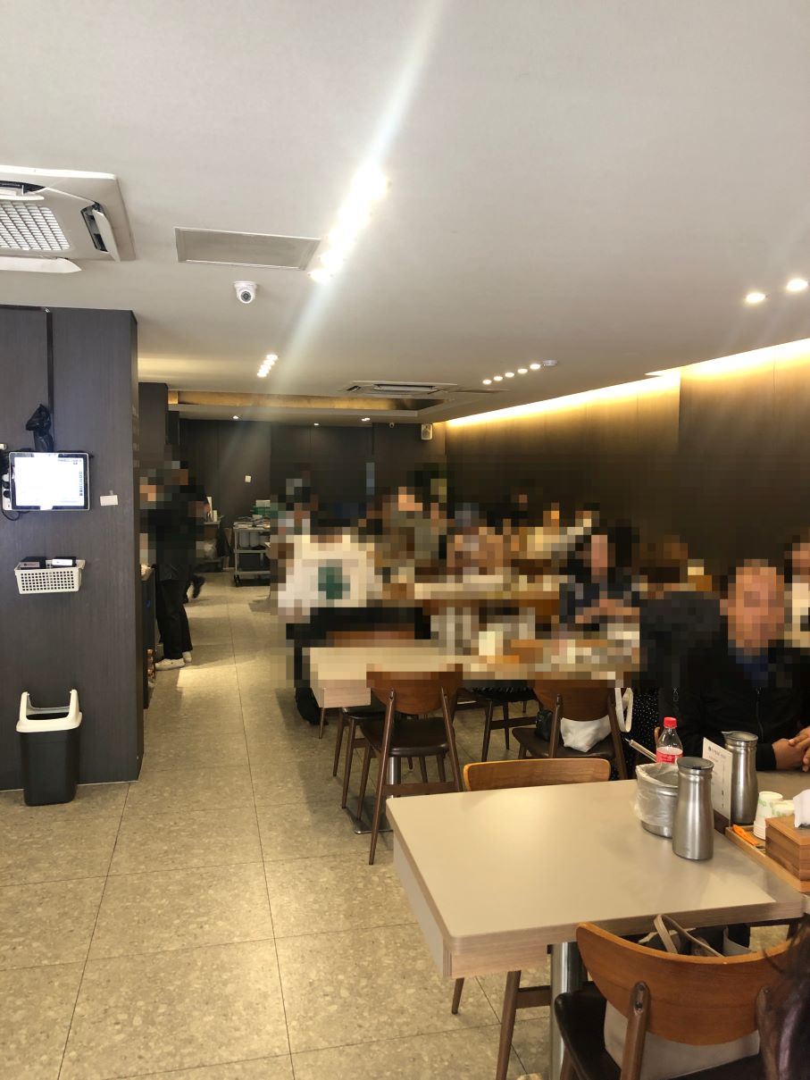 조조칼국수-매장내부