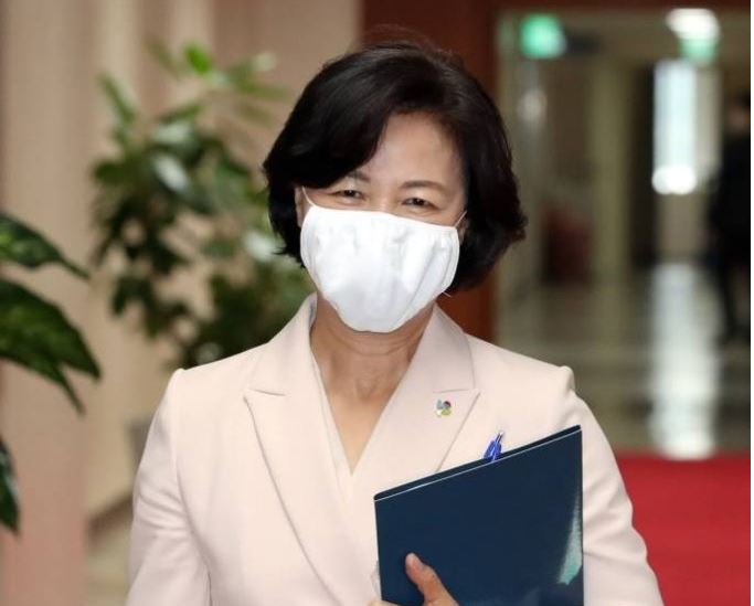  검찰 고위간부 검사장 인사 단행..이성윤 유임 검찰국장 심재철