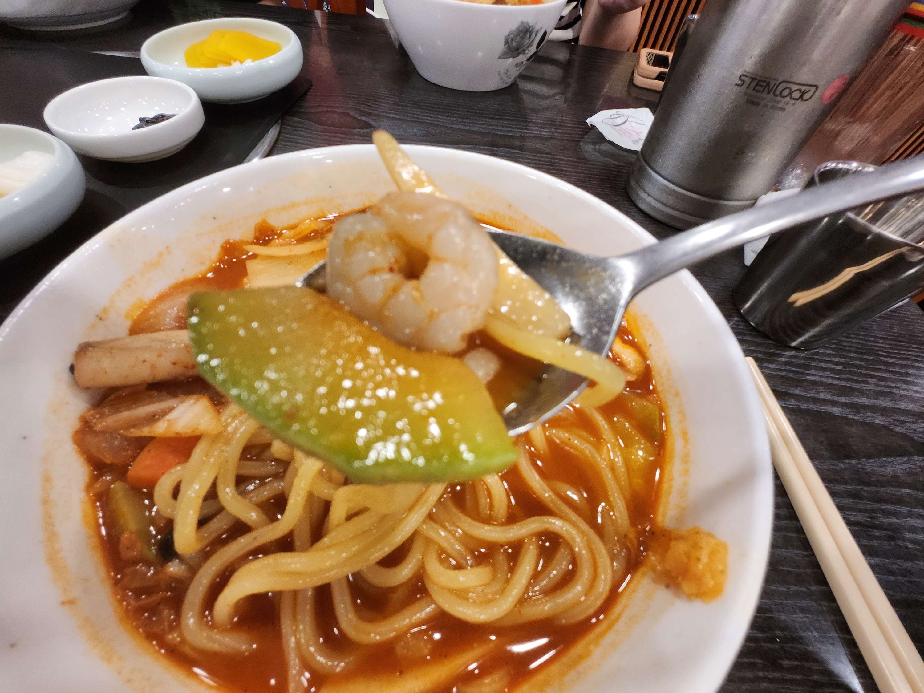 삼선짬뽕입니다