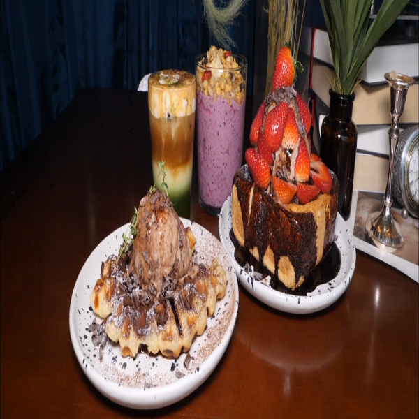  왕십리역 맛집  봉순이네 다락방 봉다방 생방송 투데이 크로플 카페