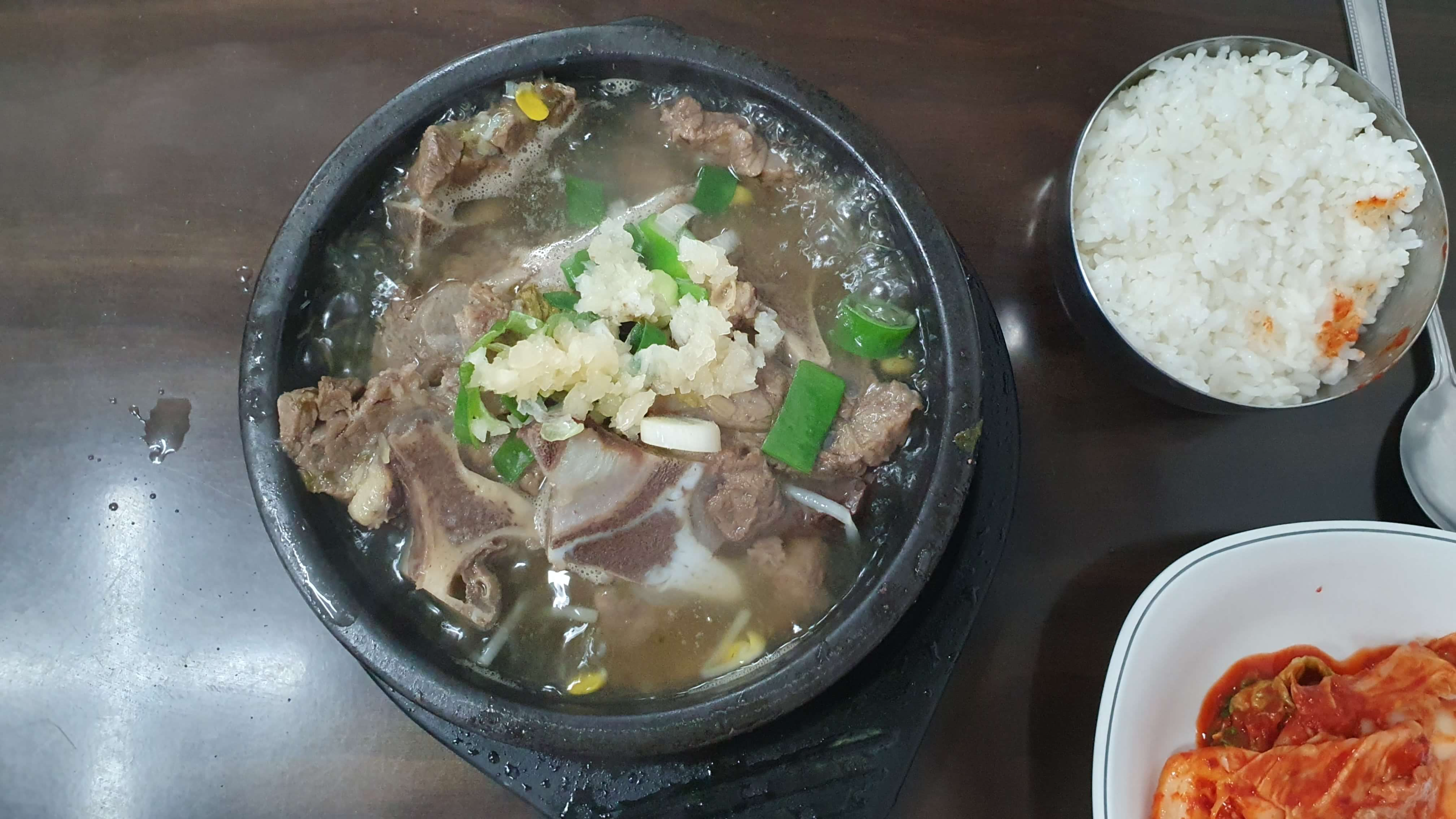 용마-해장국-소목뼈-해장국