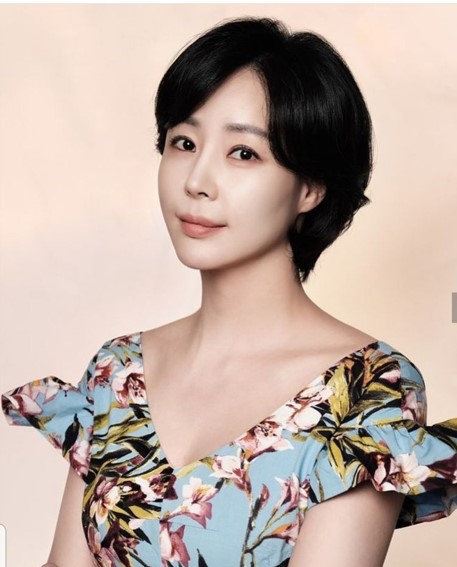  이태원 사는 슈퍼모델 걸그룹 가수 출신 40대 여배우 아내 채영인 배영선 피습, 별거 중 흉기 찔린 의사 띠동갑 30대 연하 남편, 페이스북 주소 chae.youngin.73