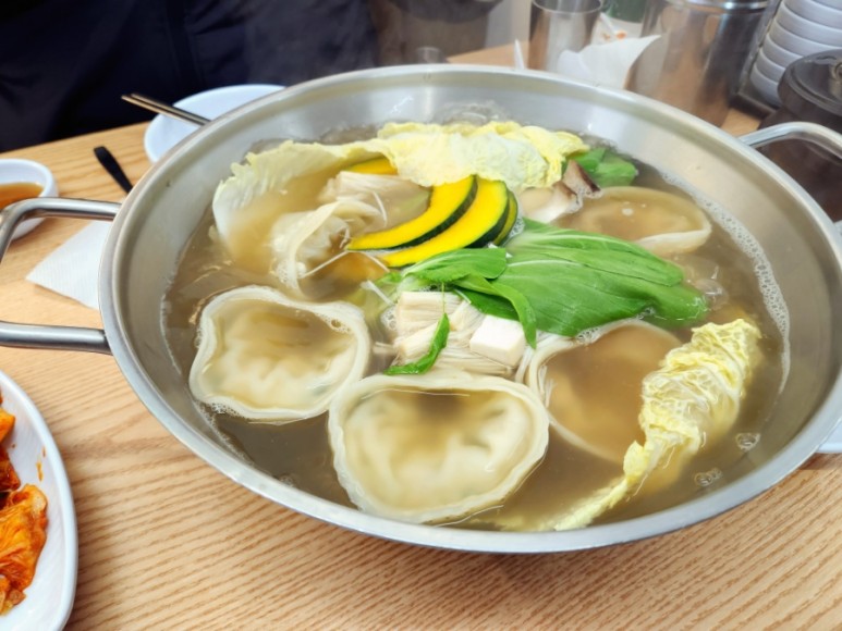 선유로 개성 손만두, 만두전골, 손만두 4