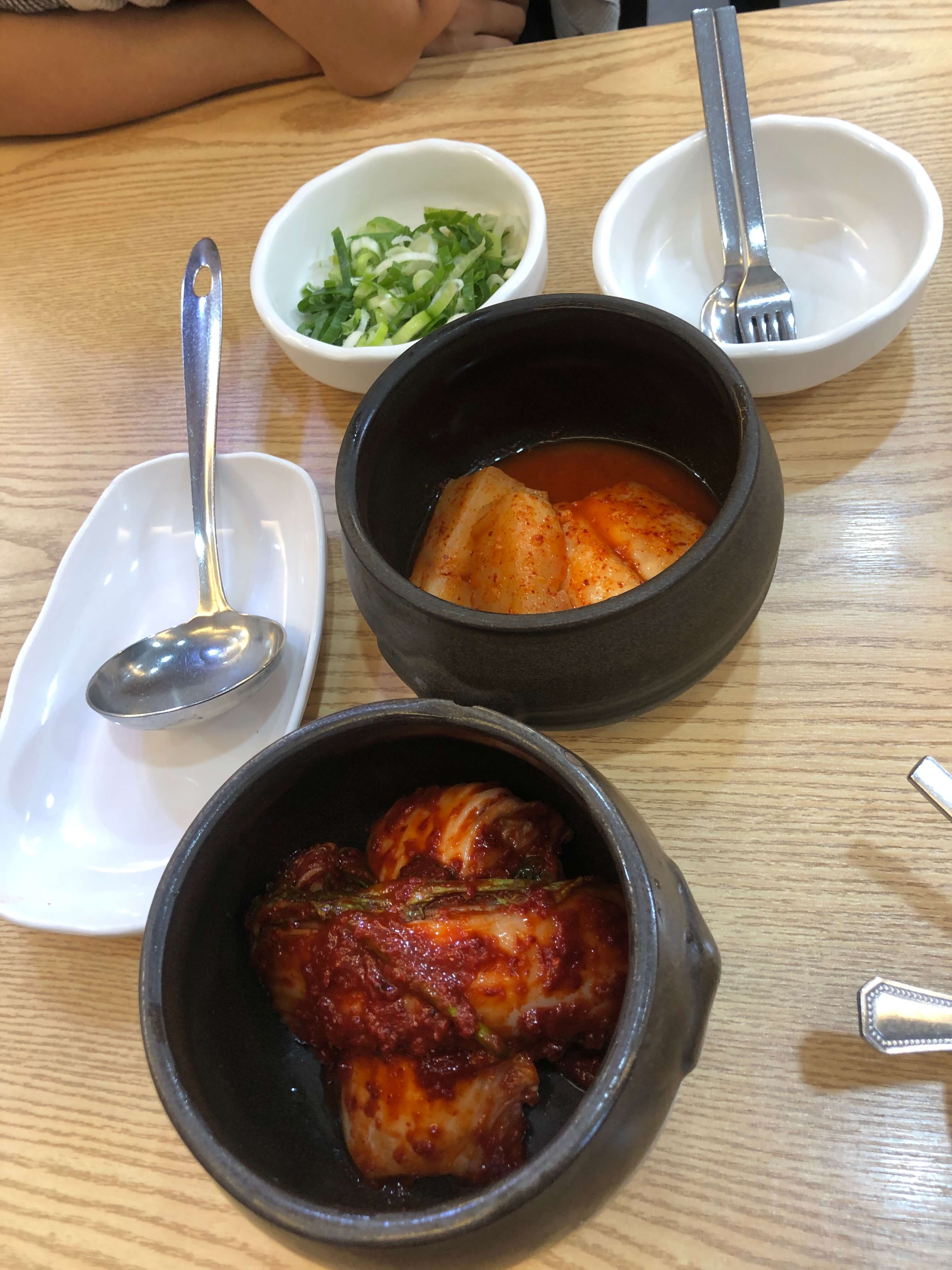 민수랜드-봉화산설렁탕 깍두기와 김치