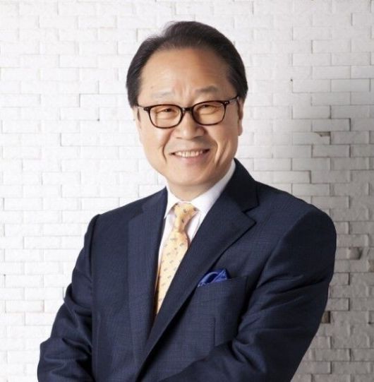  이상벽 강제추행 프로필 기소유예