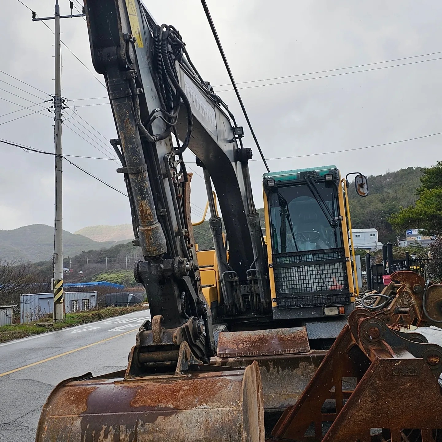  볼보 EW145B 2012년식 3900만원 판매합니다.