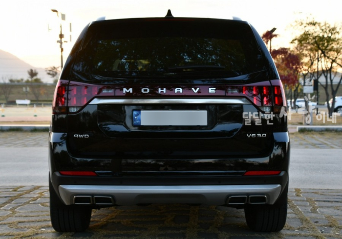 Majave the Master Platinum 7인승 실내가 압도적입니다. 19