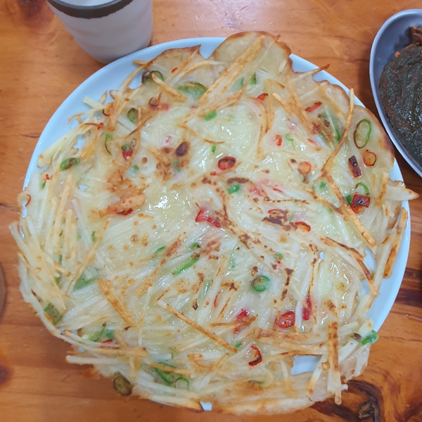 횡성묵은지찜찌개 등갈비