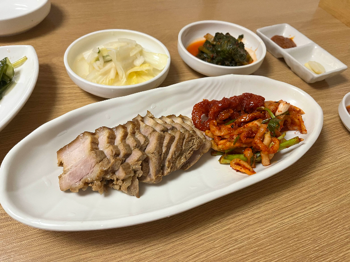 보쌈 반접시