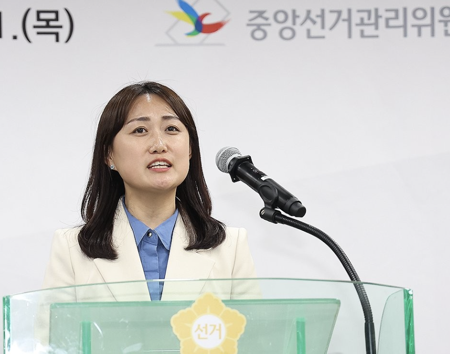 백승아4