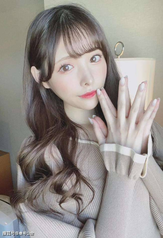  역대급 미모의 장신 미소녀, 하시모토 아리나 Arina Hashimoto 橋本ありな