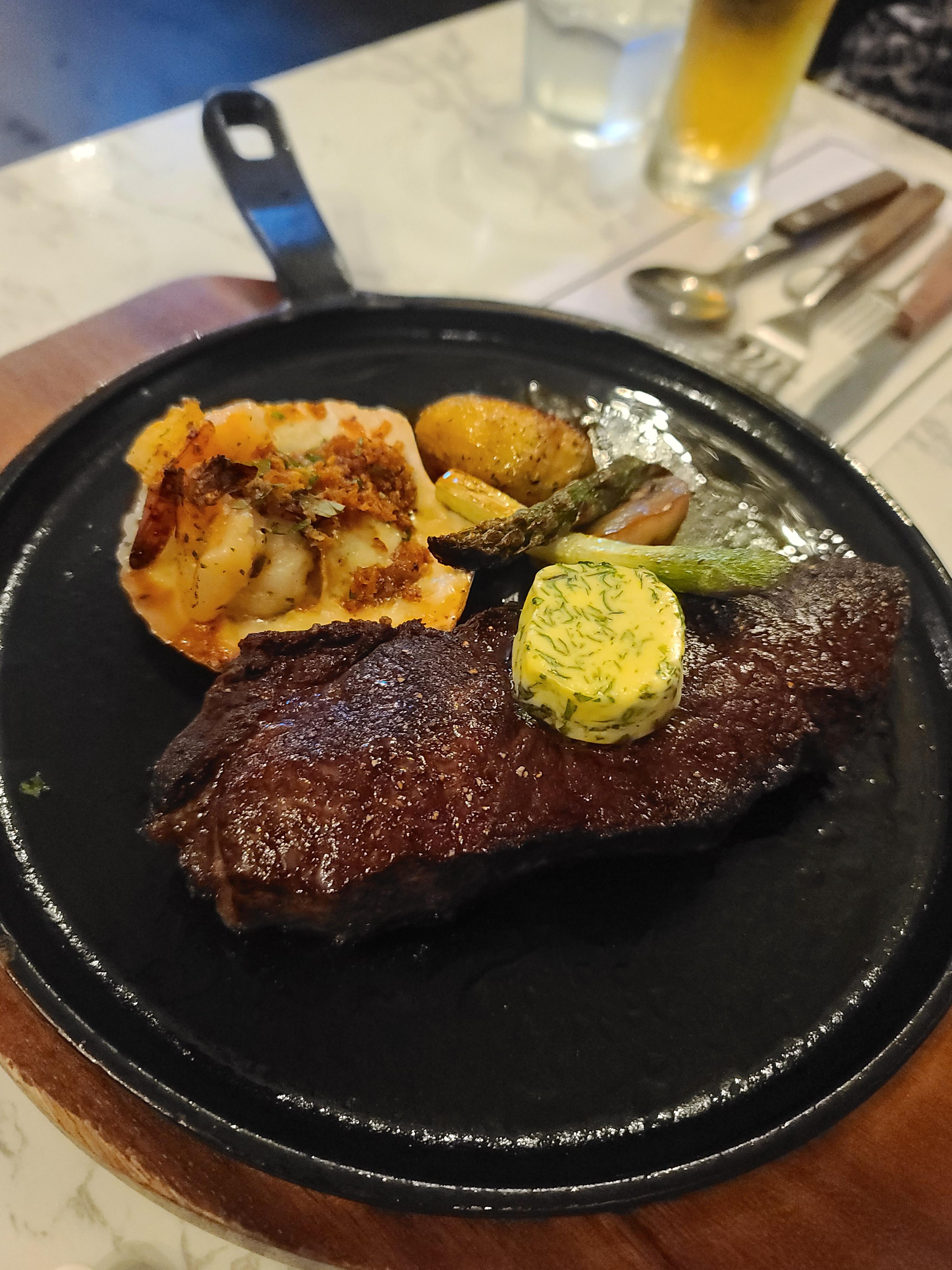  이태원 데이트장소추천 스테이크 맛집 저스틴스테이크