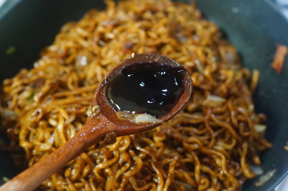 짜파게티 맛있게 만드는 법, 짜개치 조합과 상추쌈을 먹는 주말 요리 2