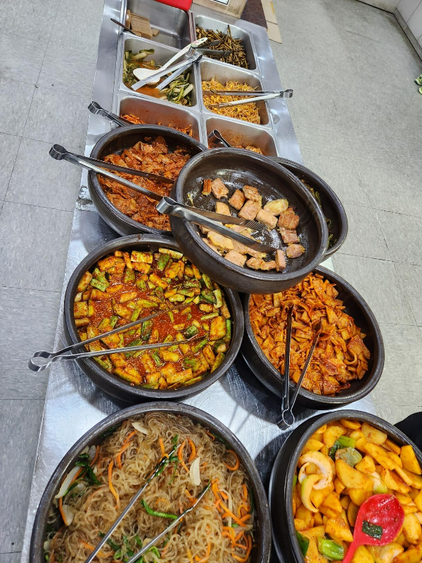 원주 뷔페 가정식뷔페 흥업식당