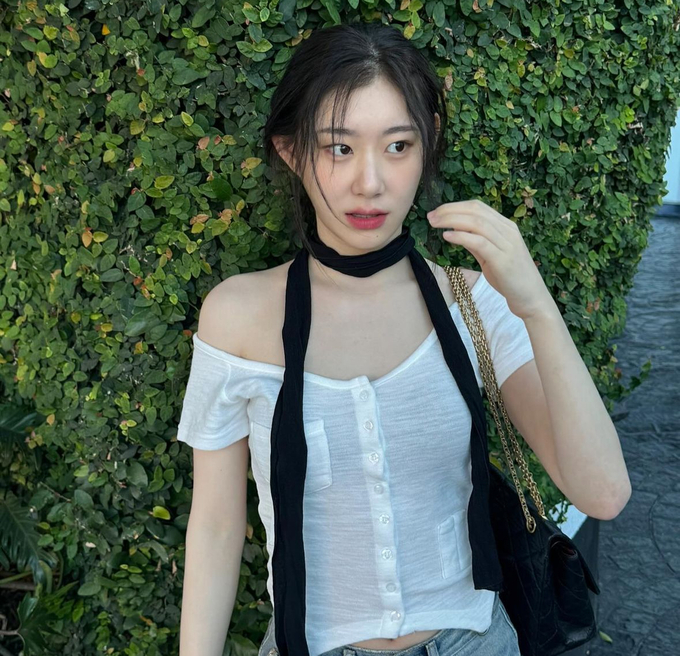 있지 채령 사복