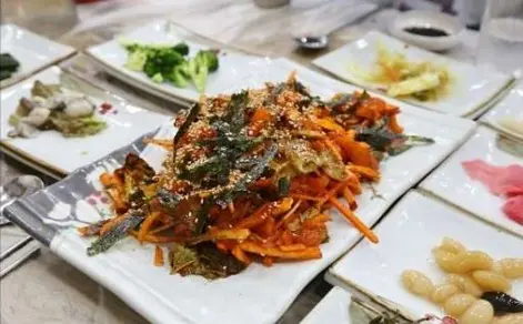 여수사시사철삼치회