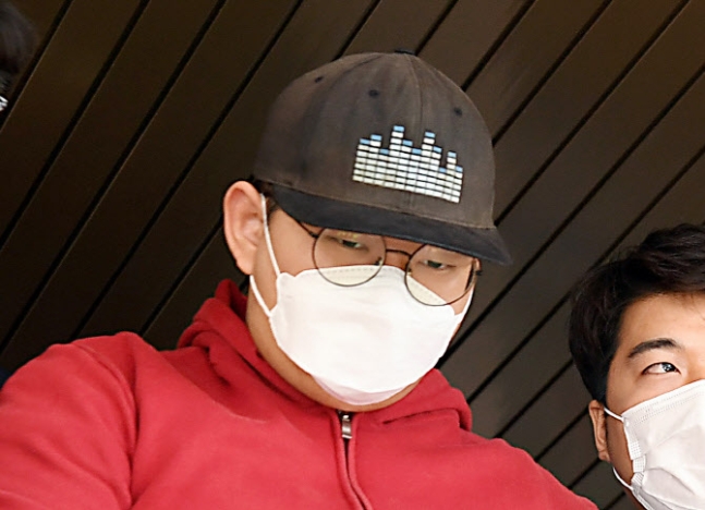  수익 90만원을 위해 범죄를 저지른 '갓갓' 문형욱