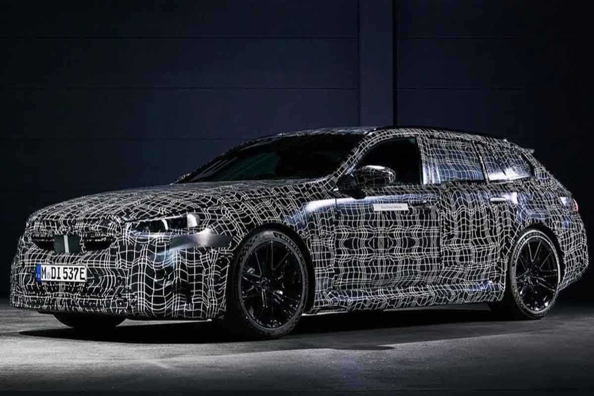 BMW M5 투어링