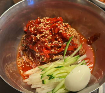 틈만나면 청담동 한우 소고기 맛집