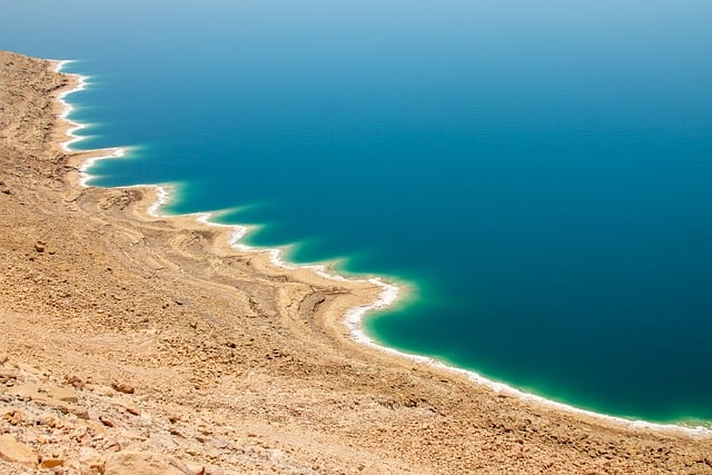 Minerals in the Dead Sea