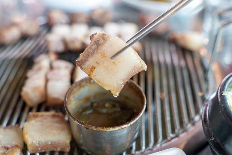 제주 송악산둘레길 맛집 돈고팡 산방산점 반할 수 밖에 없는 21