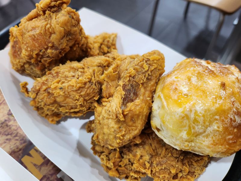 호치민여행_호치민맛집_패스트푸드_햄버거_텍사스치킨