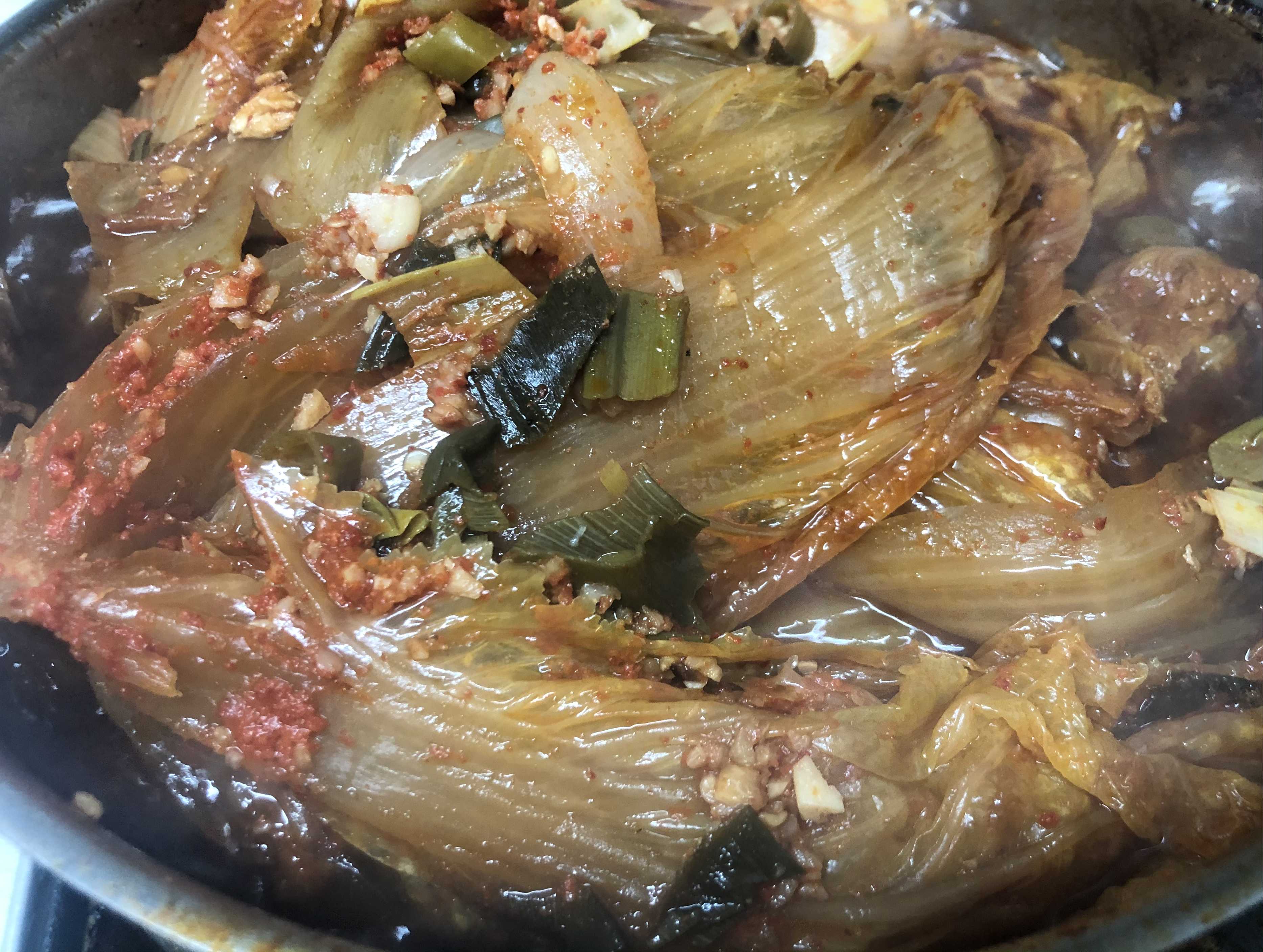  백주부 돼지등뼈 김치찜