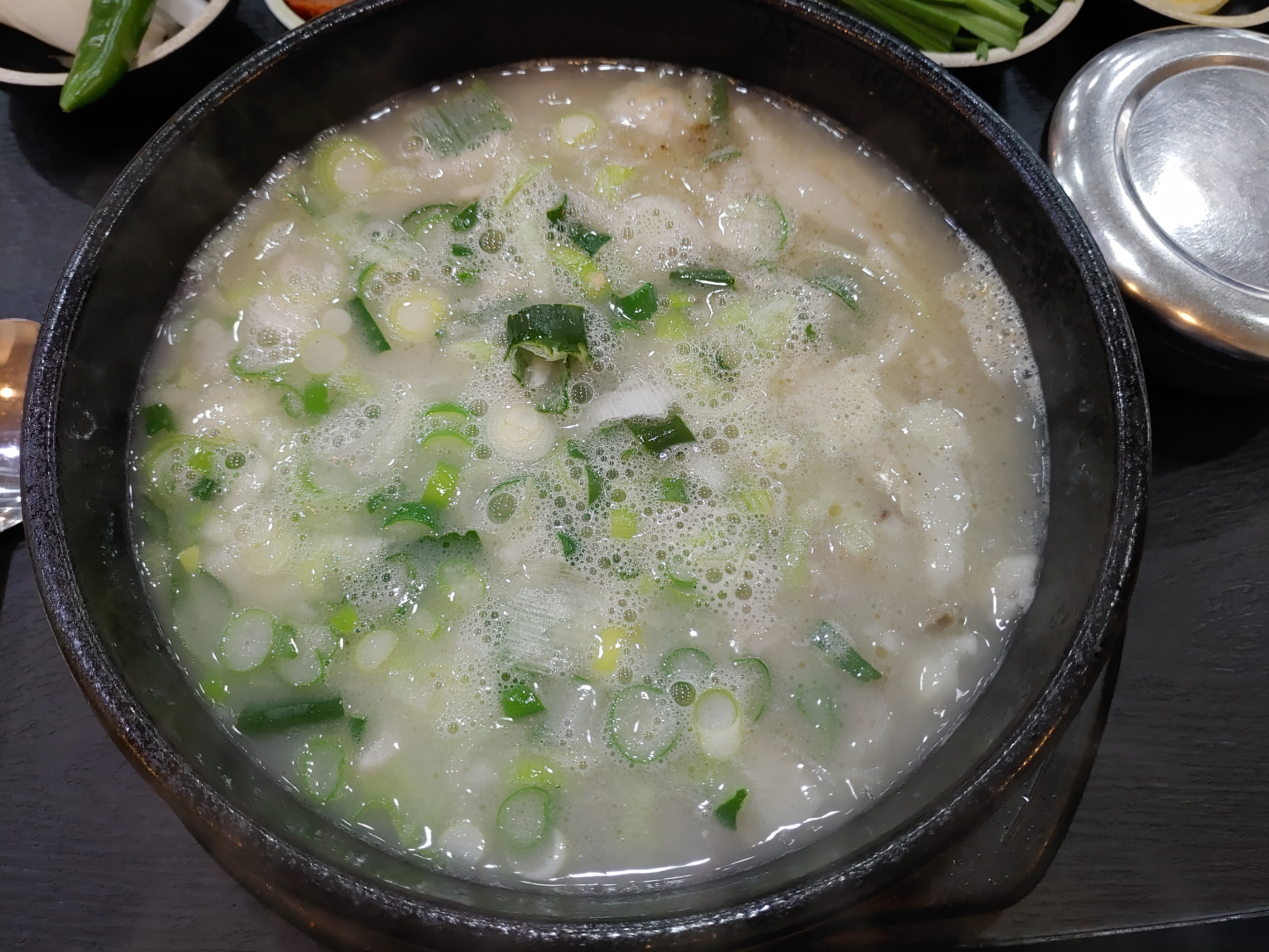  전통있는 동인천 신포순대 순대국밥 리뷰