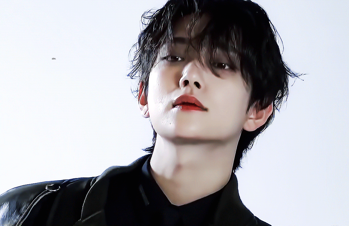 더쿠 - (움짤주의) 세븐틴 멤버들 데뷔초기-후기 얼굴 변화.gif
