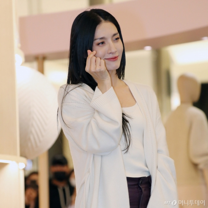 모니카 이미지