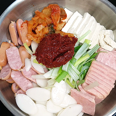 부대찌개