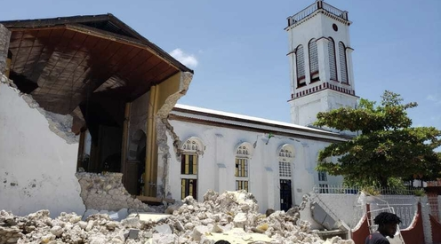 아이티-강진에-무너진-건물