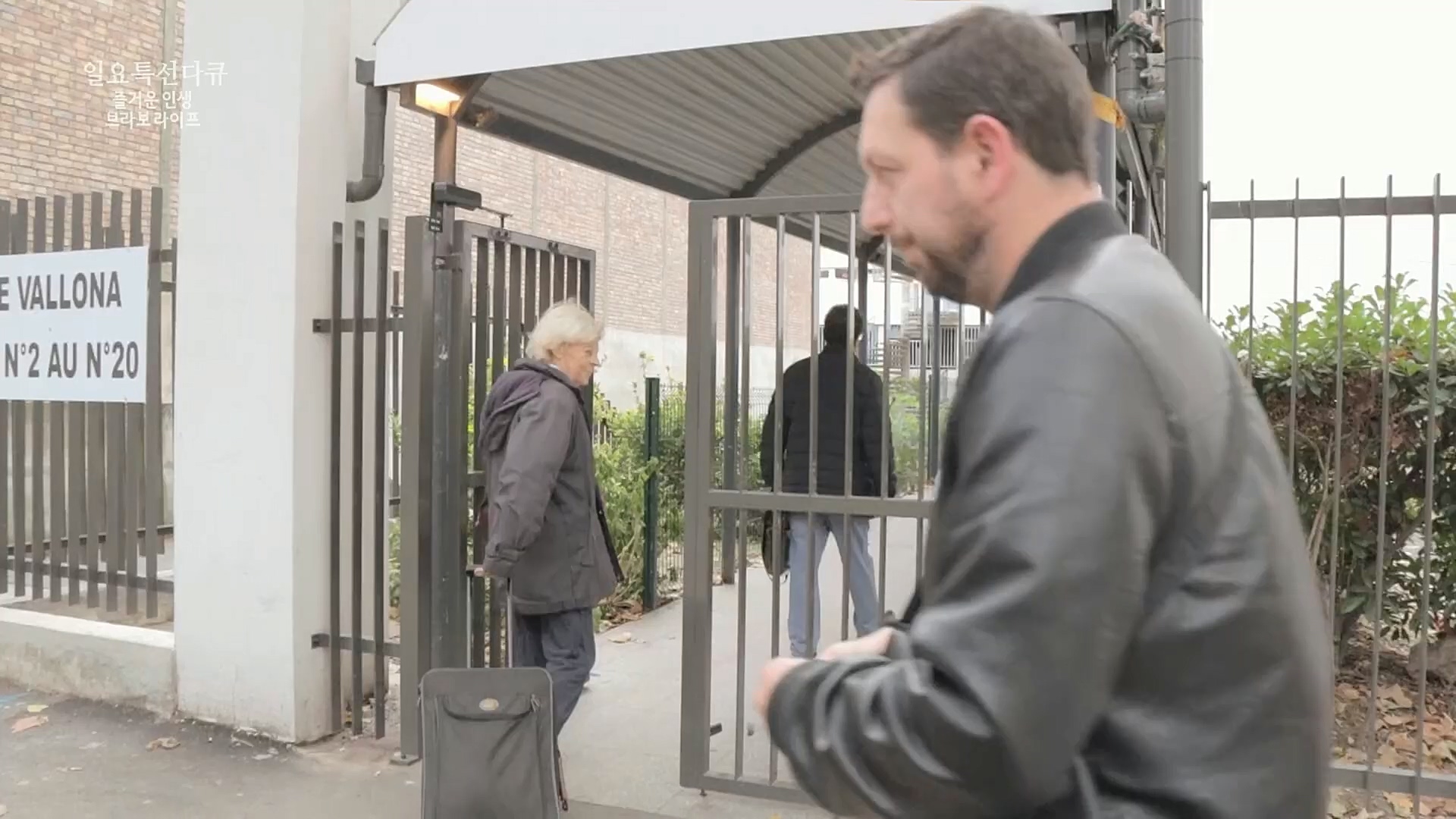 일요 특선 다큐멘터리.E292.221016p.H264-F1RST.mp4_20221018_183611.102.jpg