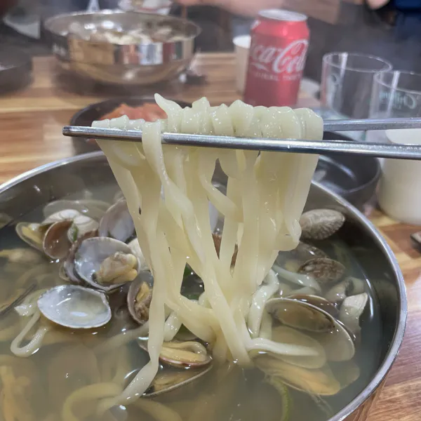 생생바지락칼국수 이미지