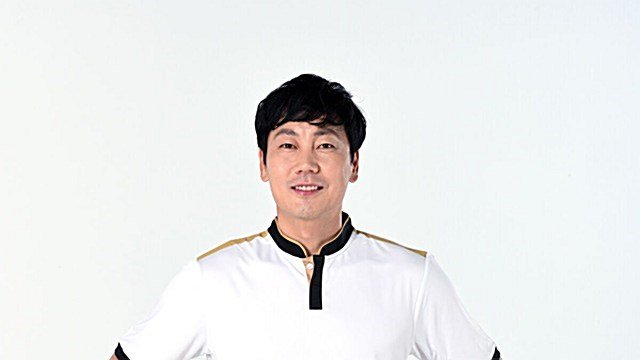  송종국 계약한 DH엔터, 부정 여론에 "연예계 전면 복귀 아니다"