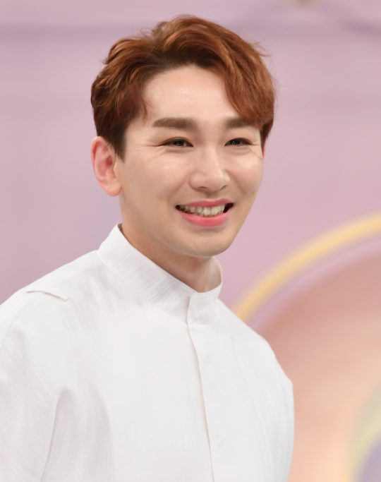  배우 김호영측 "사실 무근", 동성 성추행 혐의로 피소