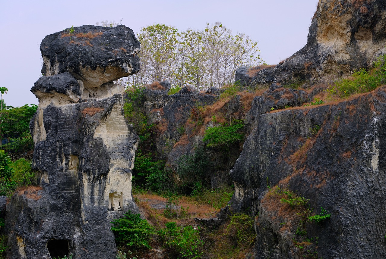 산바위