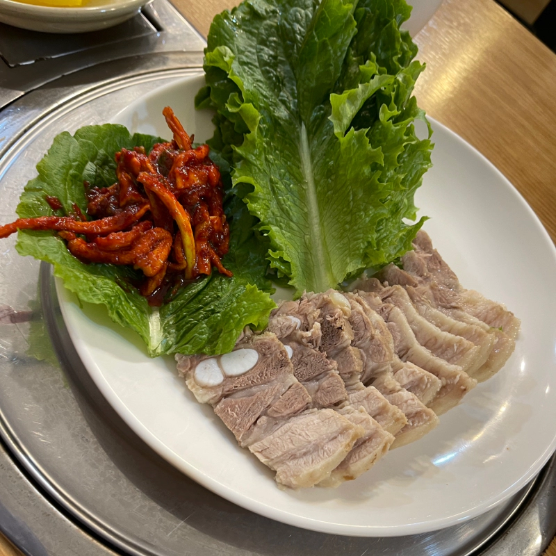 월평동 홍두깨 칼국수 맛보기 수육