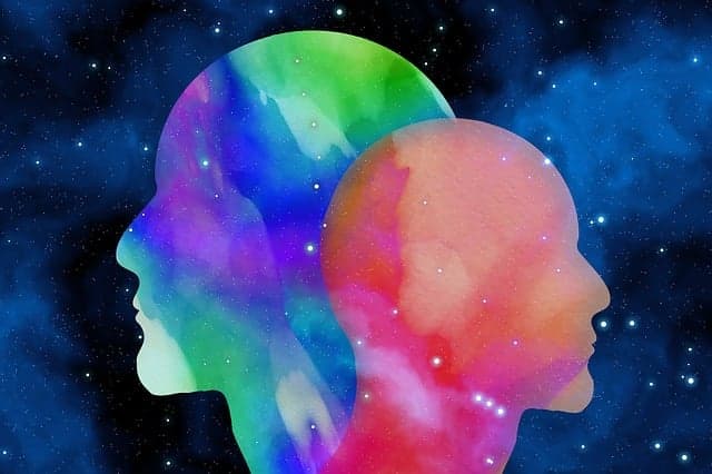 스마트 팩토리 코디네이터: 자동화 생산라인과 인간 협업의 조율자