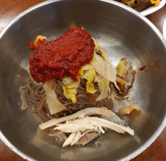 막국수 닭무침 닭곰탕