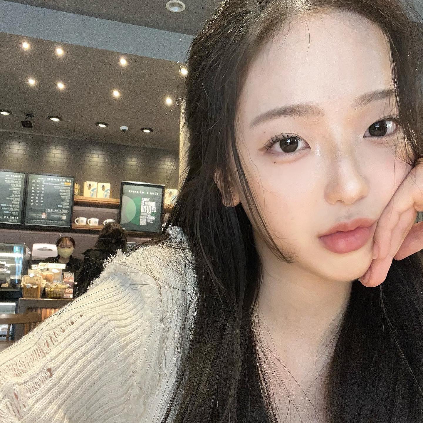 이소원 화보 이미지 4