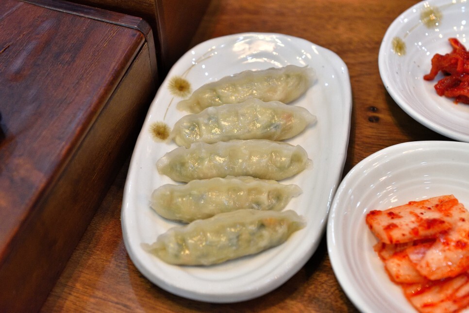 무쇠식당 이미지