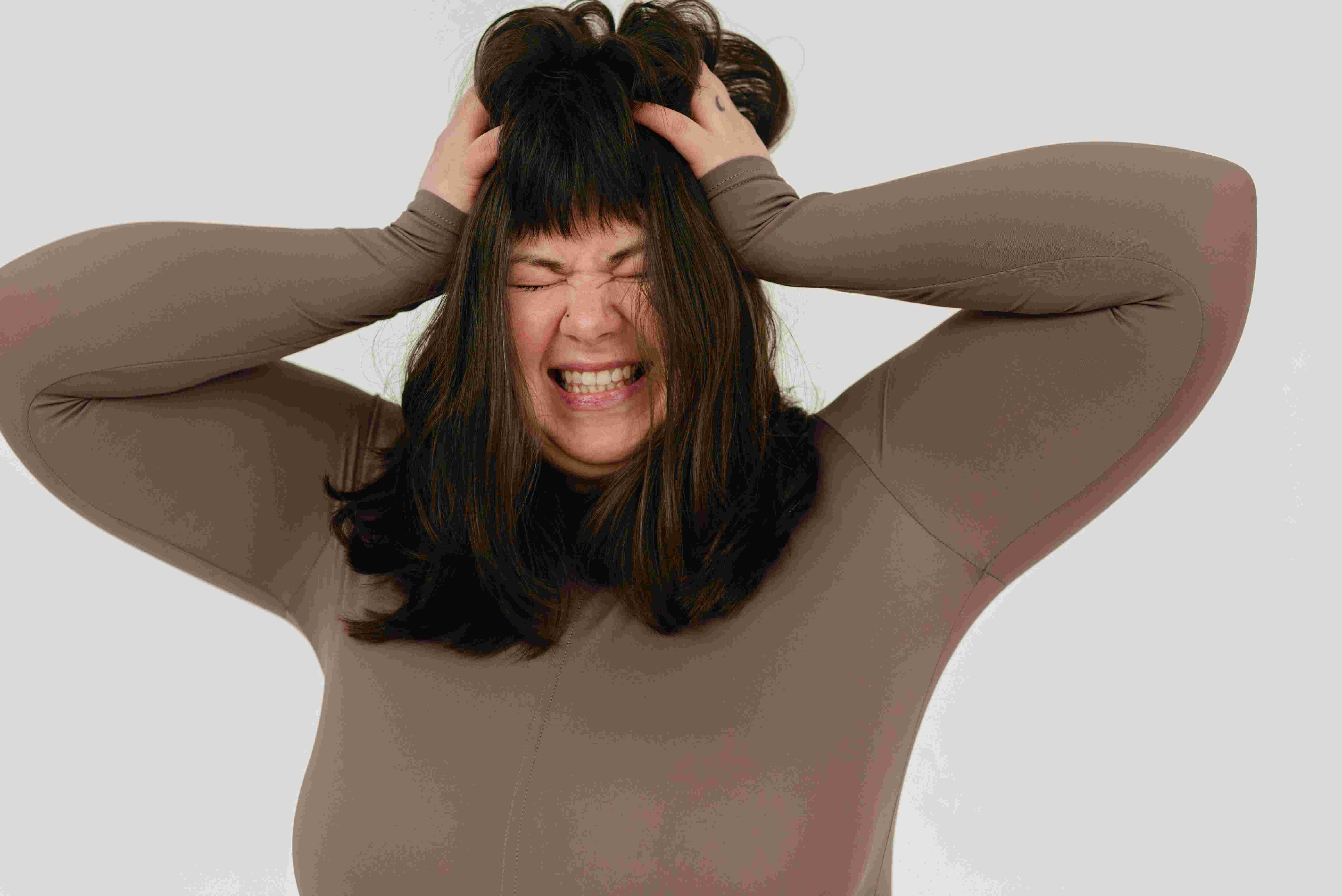 🔥 왜 어떤 사람은 쉽게 화를 내고, 어떤 사람은 참을까? – 감정 조절 심리학